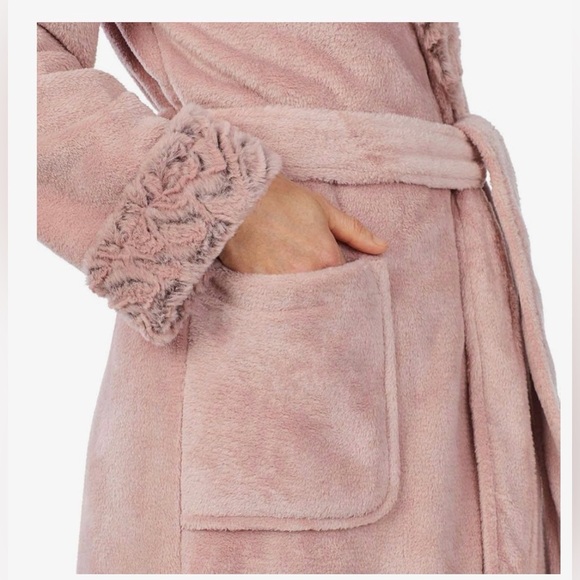 Carole Hochman Plush Wrap Robe - Picture 5 of 9